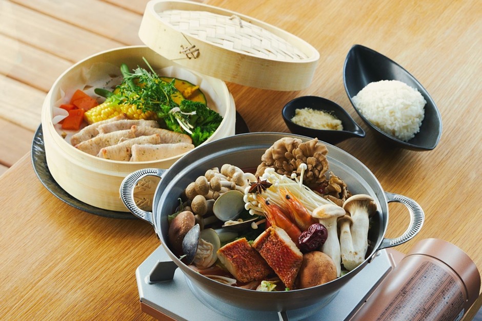 <お食事>季節の鍋とハーブ蒸し
