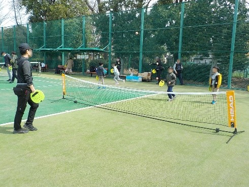 テニピンを楽しんでいる様子