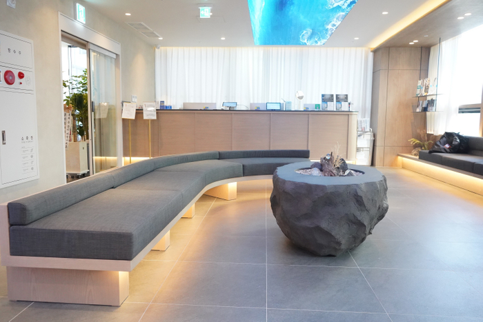 華やかな都会の緊張感の中で見つけた&ldquo;ひと息&rdquo;