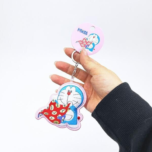 ドラえもん刺繍アイテム