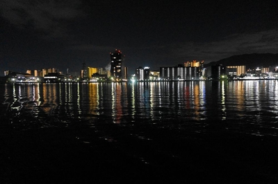 デッキから見える美しい夜景