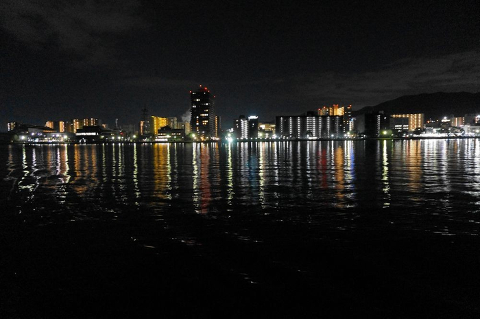 デッキから見える美しい夜景