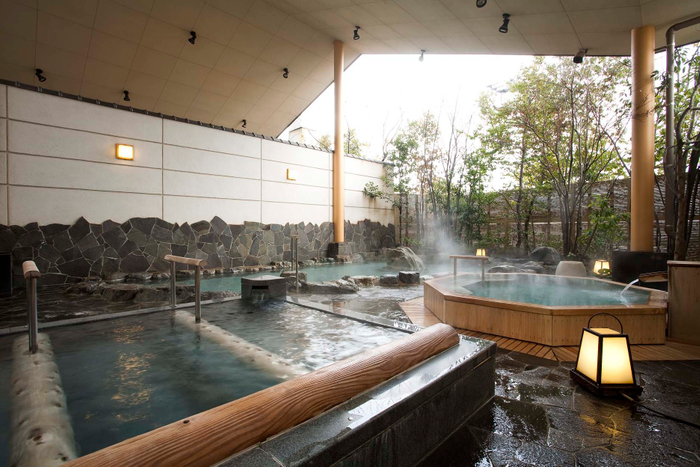 道後プリンスホテル庭園露天風呂