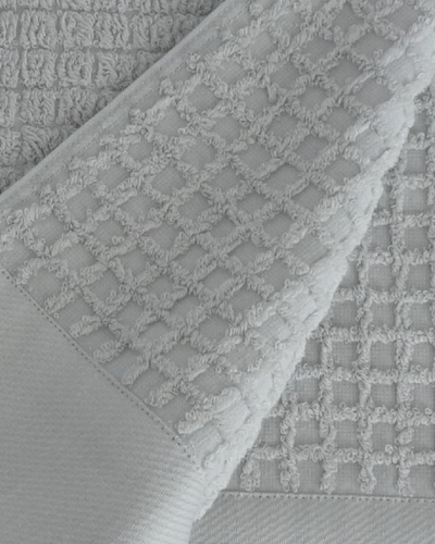 凹凸のある表情