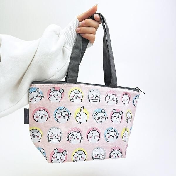 淡いピンクが優しいちいかわのランチグッズ