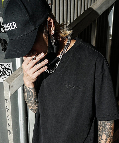 Dirty Maria TEE
