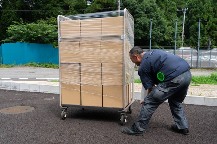 従来の荷崩れ防止用品のストレッチフィルム