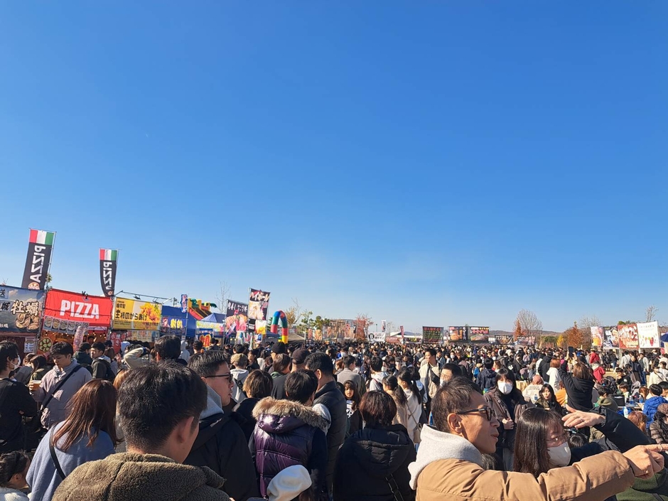 会場 昼