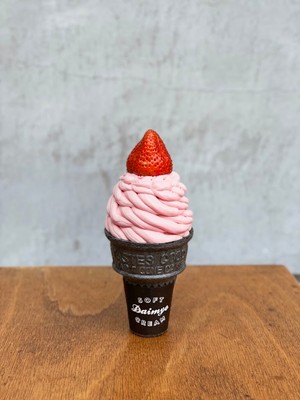いちごストロベリーソフトクリーム
