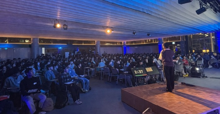 令和7年（2025年）4月に実施した説明会の様子