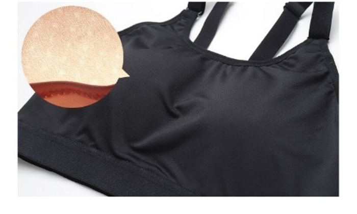 通気性抜群＆吸汗速乾素材