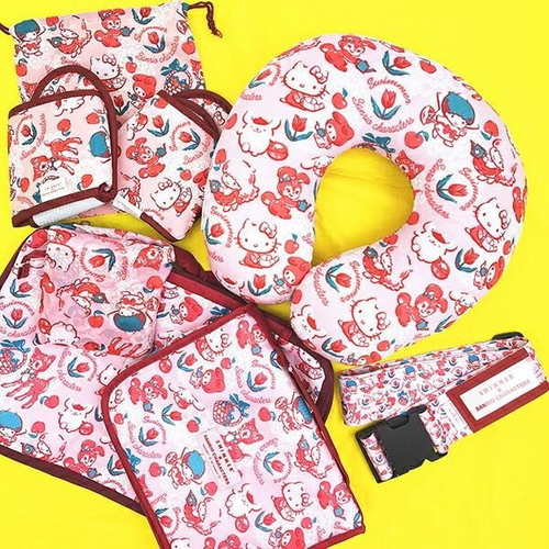 サンリオとスイマーのコラボアイテム