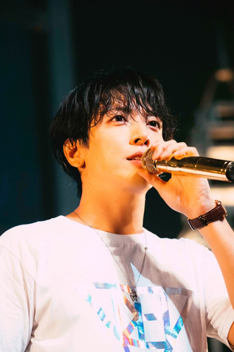 「JUNG YONG HWA JAPAN CONCERT 2020 “WELCOME TO THE Y’S CITY”(2022年振替公演)」KOBA(Sketch)KARITA(Sketch)
