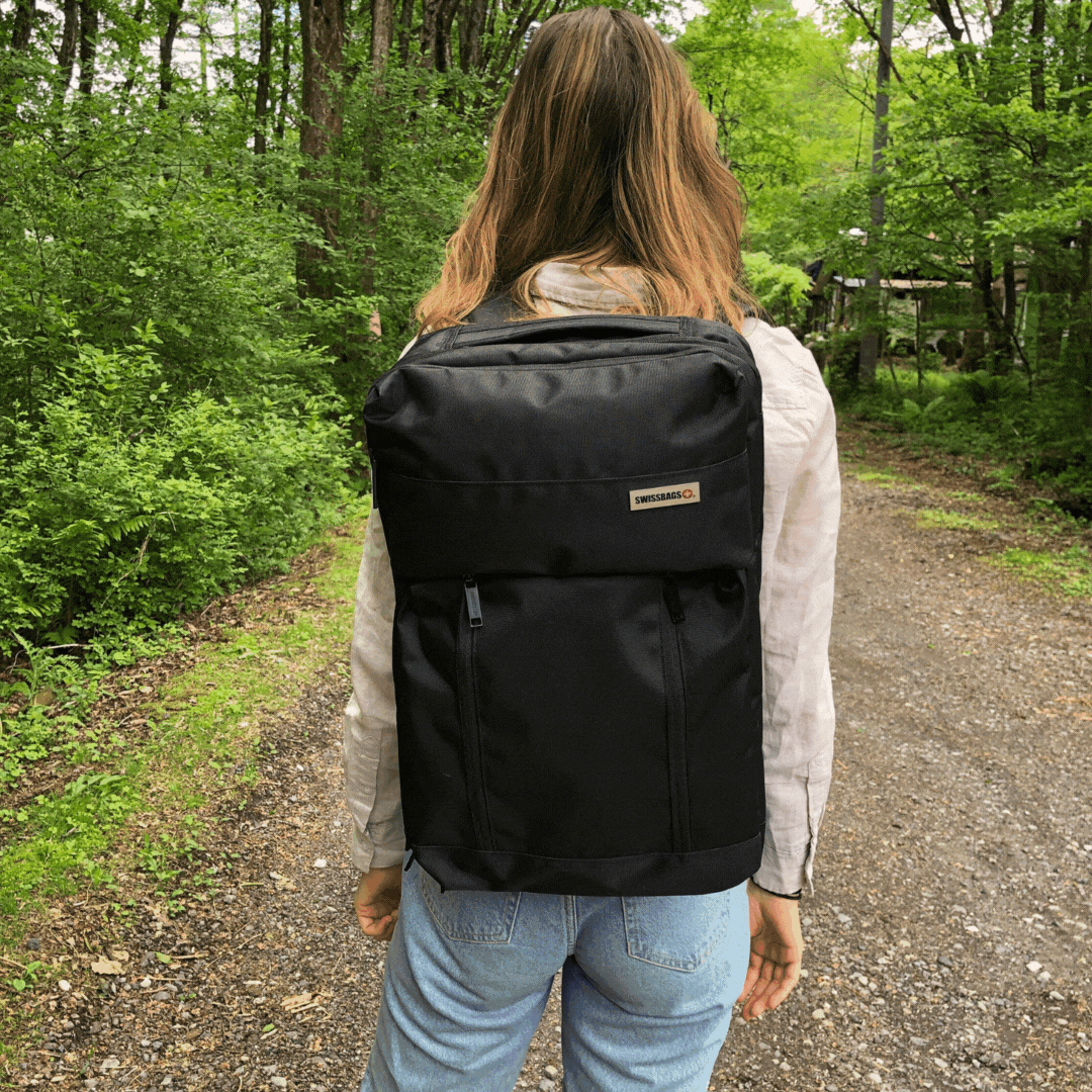 SWISSBAGSのタグがお洒落!