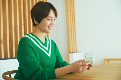 インタビューに答える和田明日香さん