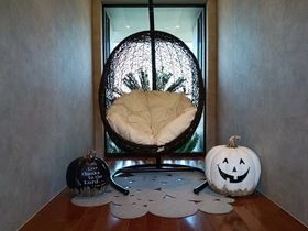 【11月8日（日）まで】ヴィラがハロウィン一色に！？「villa ocean kamaguchi」でご宿泊の方に期間限定プレゼント実施中！