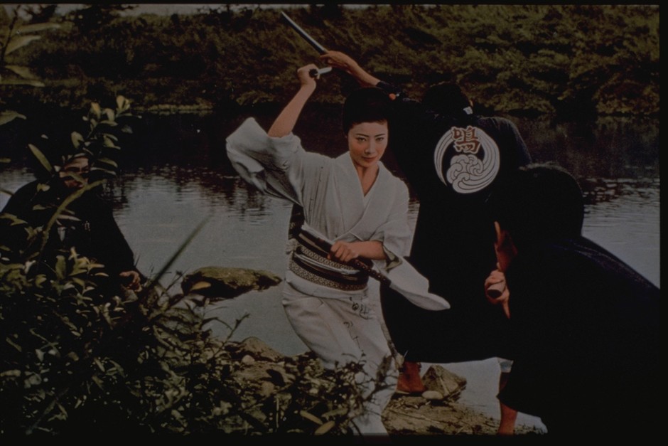 「緋牡丹博徒 鉄火場列伝」©東映