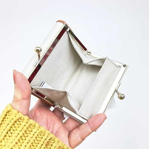 ミッフィーの三つ折り財布