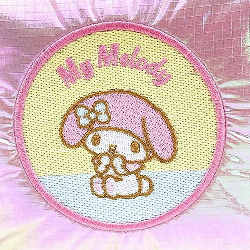 サンリオスクエアポーチ