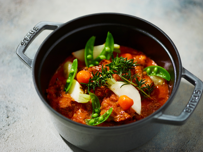 ラム肉と春野菜のトマト煮&rdquo;ナヴァラン&rdquo;