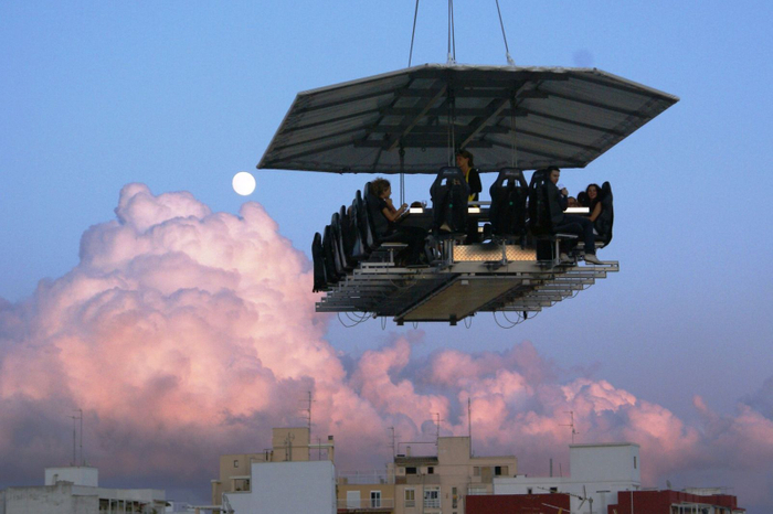 Dinner in the Sky&reg;