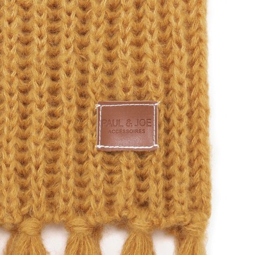 PALU&JOEのロゴレザーが上品な印象に