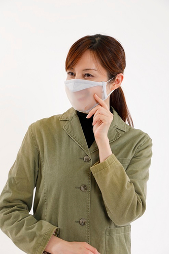 &ldquo;空気が通る&rdquo;透明マスク 3