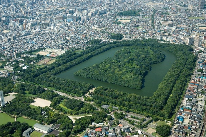 仁徳天皇陵古墳(写真提供・堺市)