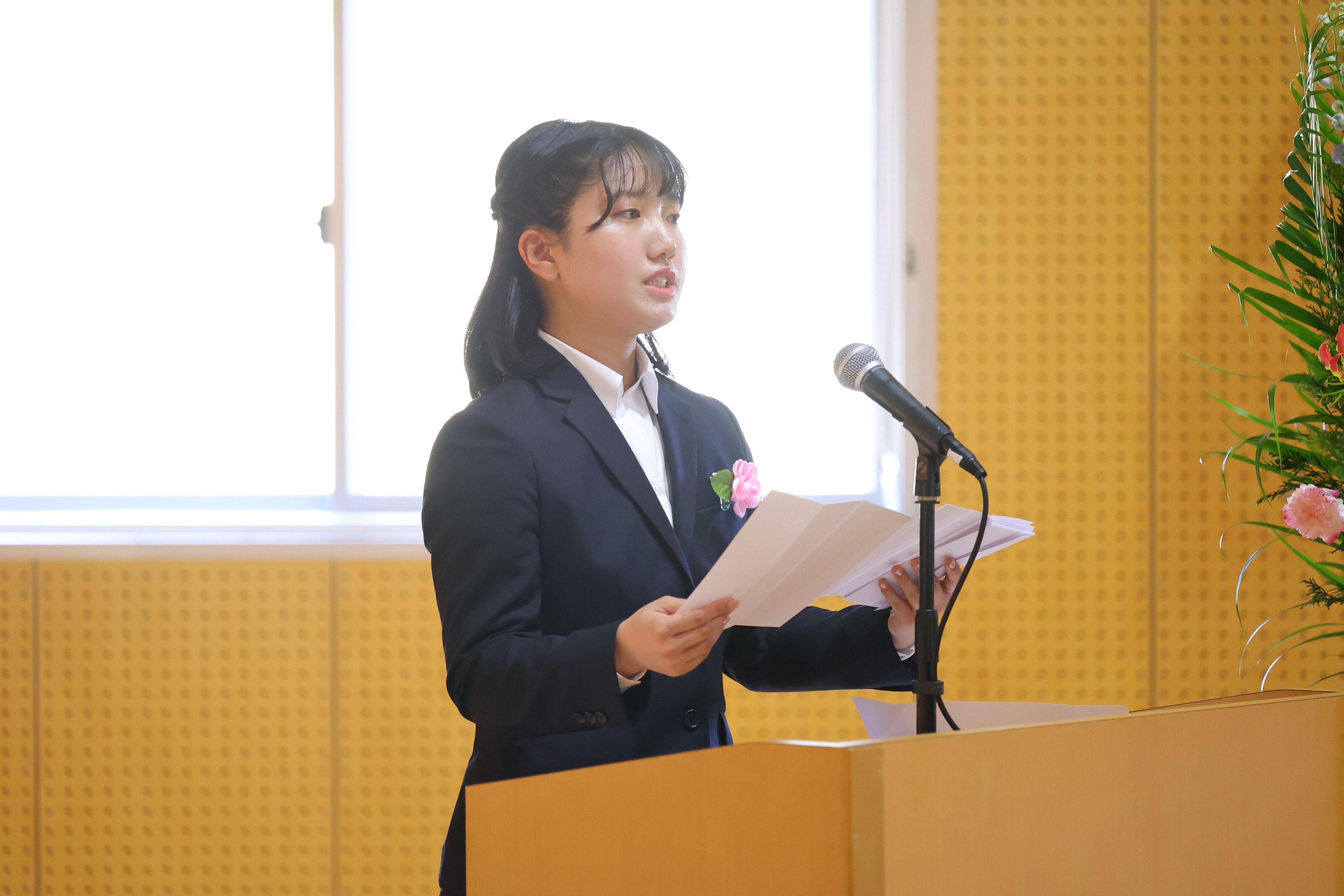 卒業生代表挨拶