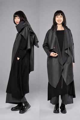 COAT STOLE / Ultrasuede(R) NU 縦に着ると東京、巻くと未来