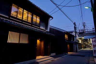 100年を超える歴史を持つ大正町屋をリノベーションした「和乃リトリートひといき　十三番街棟」