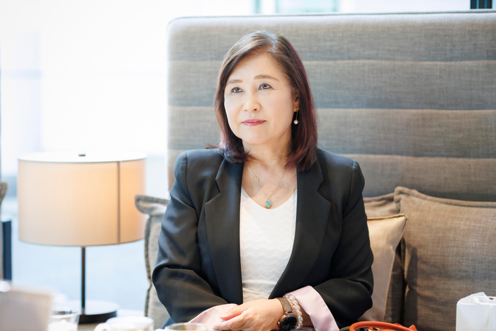 当社代表・ウェルビーイングアドバイザー：芳子 ビューエル