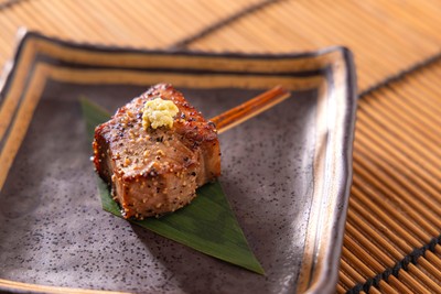 天然本まぐろ串焼き