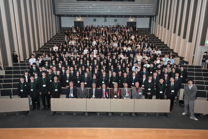 参加者全員の集合写真