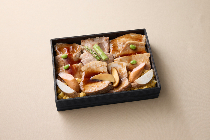 【掛村】 「和豚もち豚食べ比べ弁当」