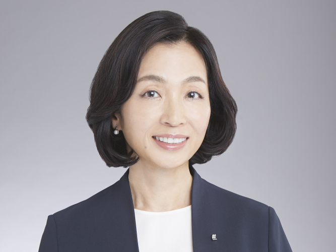 渡邊 玲子(わたなべ・れいこ) 株式会社トプコン　最高人事責任者(CHRO) 総務・人事担当役員 最高サステナビリティ責任者(CSuO)