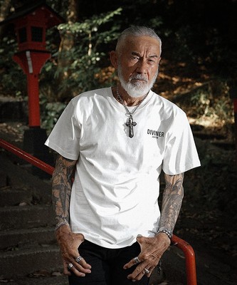Circle Skull TEE