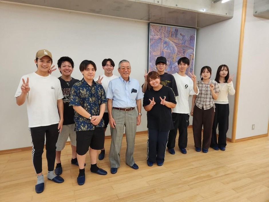豊浜漁協を訪問した日隈ゼミの学生たち
