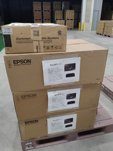 高性能プロジェクター(大型施設用)