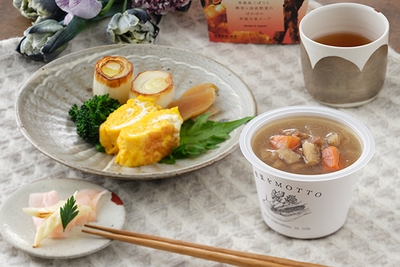 食卓シーン(2)