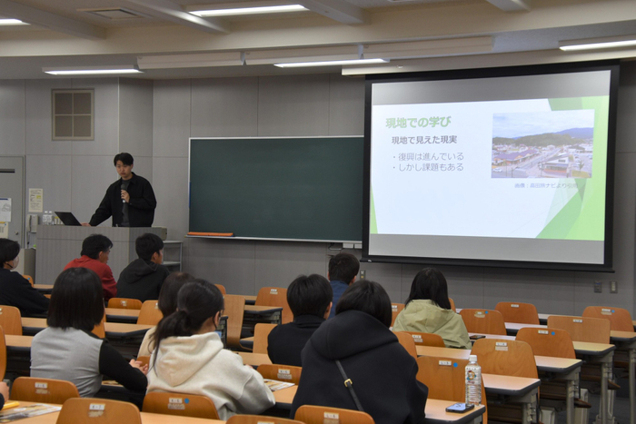 学生による大学生活の紹介