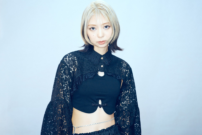 竹内アンナ アーテイスト写真