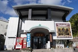 武霊廟外観