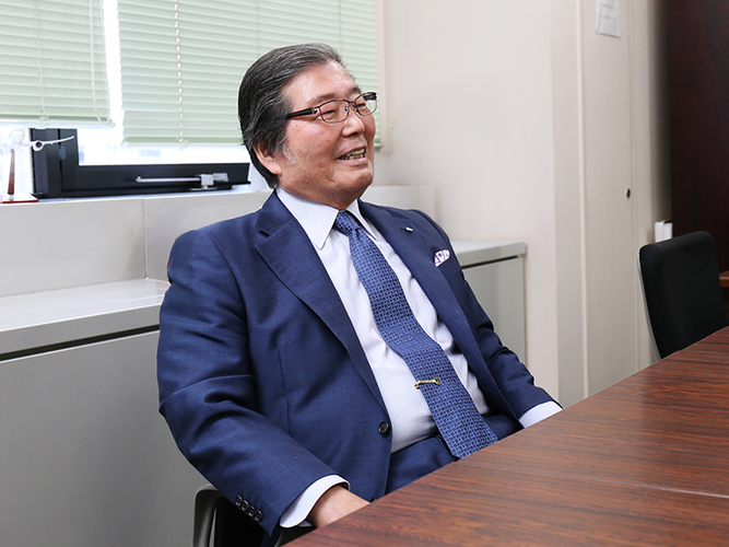 代表取締役会長　岩崎 安利(2026年7月7日就任)