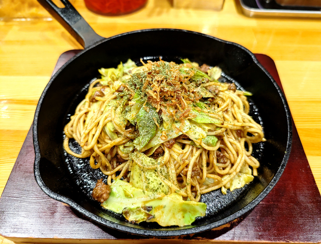 欧風カレー焼そば1