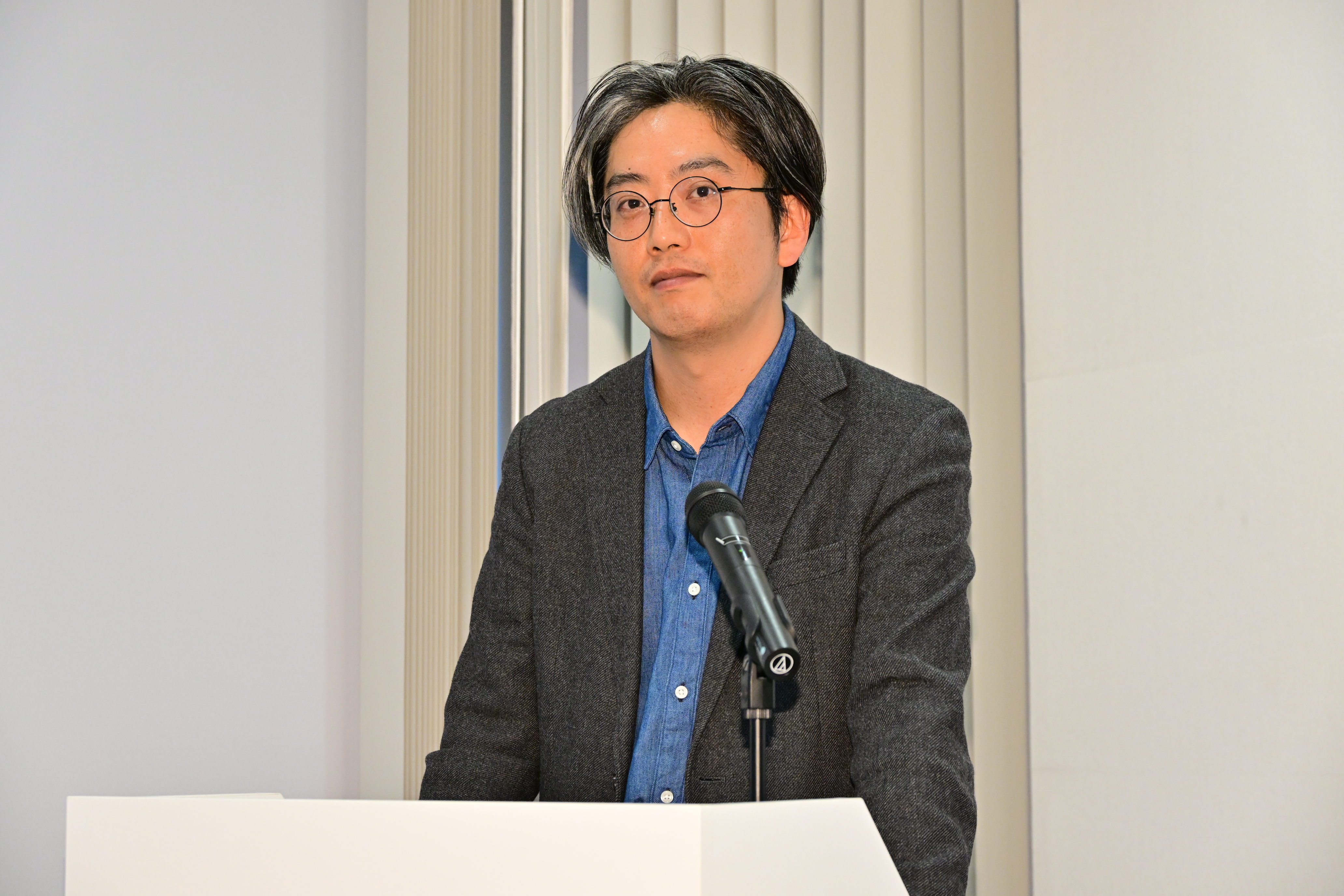 編成部長　井上晴之介