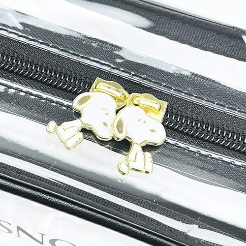 スヌーピーのトラベルポーチセット