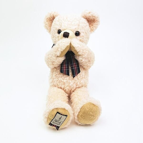 くまのメロディのぬいぐるみ