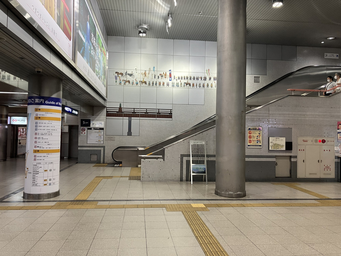 地下2階　中央改札前接続部　現況写真