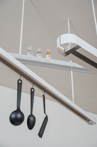 UITORU　ホワイト　5